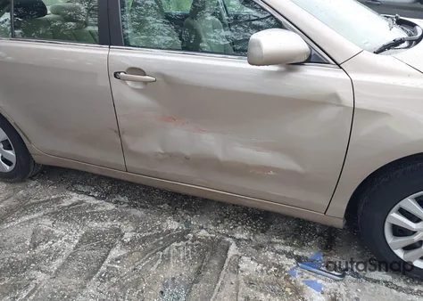 2009 Toyota Camry z USA, uszkodzony, nr VIN 4T1BE46K89U865987